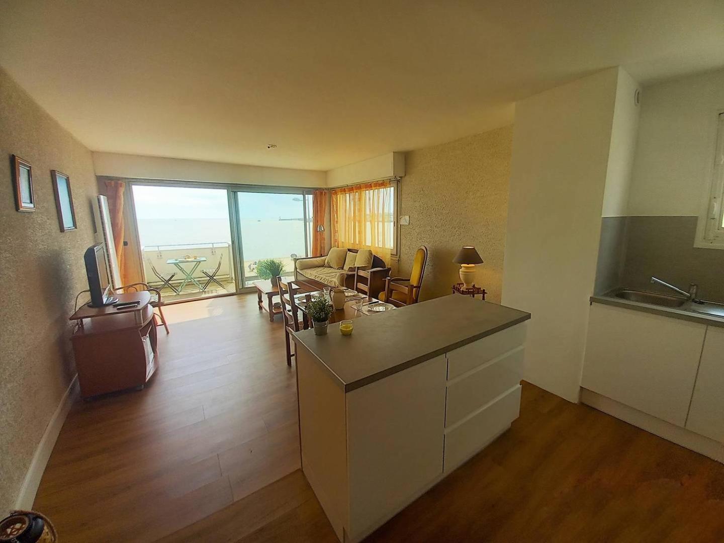 Royan - VUE MER pour cet APPARTEMENT face à la PLAGE - GRANDE CONCHE Esterno foto
